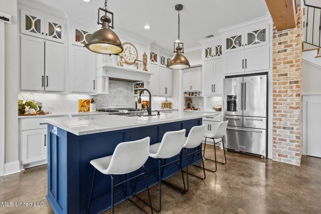 102 Northshore Point, Madison, MS 39110