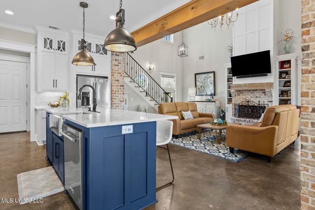 102 Northshore Point, Madison, MS 39110