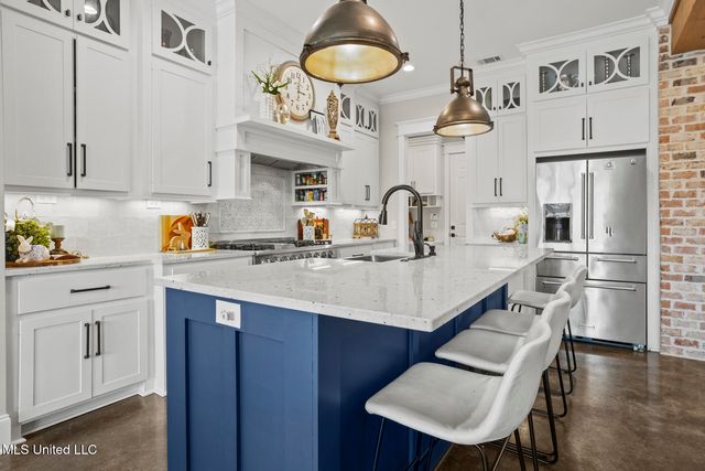 102 Northshore Point, Madison, MS 39110