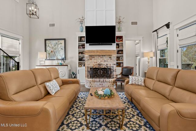 102 Northshore Point, Madison, MS 39110