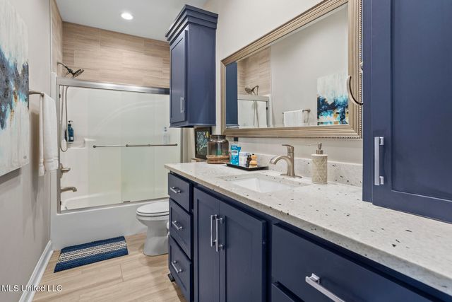 102 Northshore Point, Madison, MS 39110