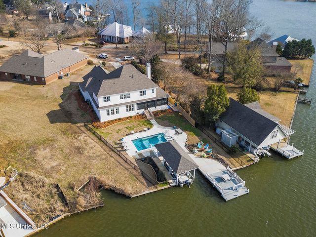 102 Northshore Point, Madison, MS 39110