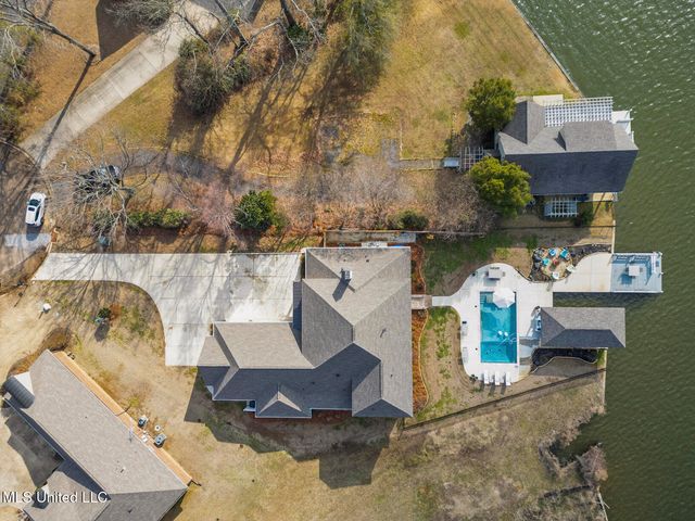 102 Northshore Point, Madison, MS 39110