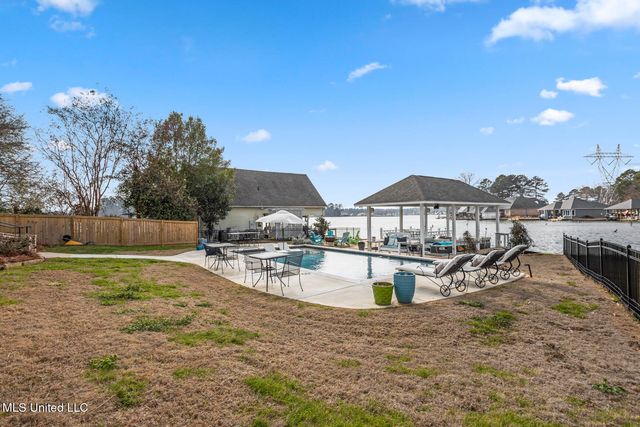 102 Northshore Point, Madison, MS 39110