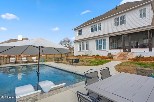 102 Northshore Point, Madison, MS 39110