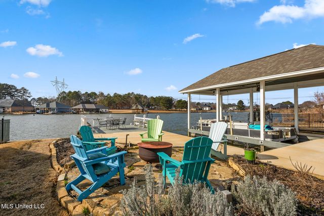 102 Northshore Point, Madison, MS 39110