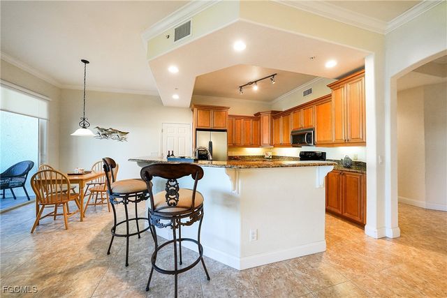 290 Lewis CIR 121, Punta Gorda, FL 33950