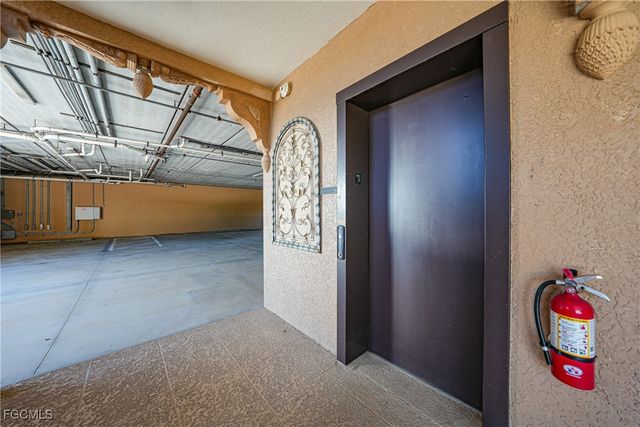 290 Lewis CIR 121, Punta Gorda, FL 33950