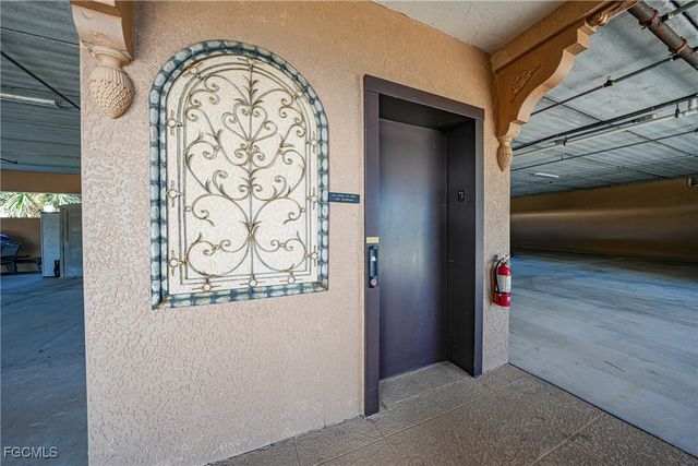 290 Lewis CIR 121, Punta Gorda, FL 33950