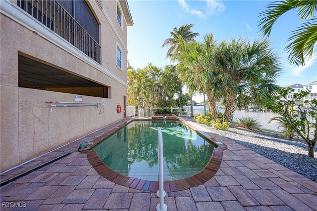 290 Lewis CIR 121, Punta Gorda, FL 33950