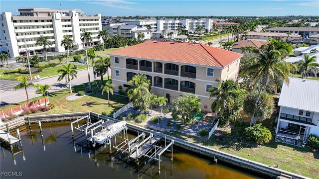 290 Lewis CIR 121, Punta Gorda, FL 33950