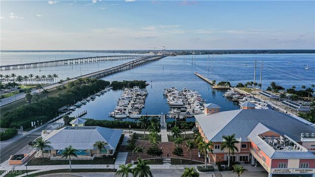 290 Lewis CIR 121, Punta Gorda, FL 33950
