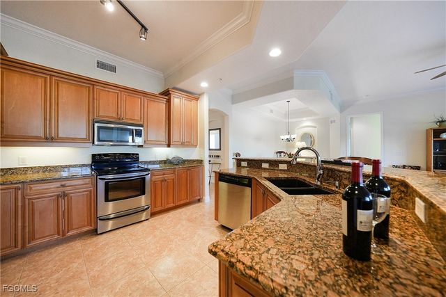 290 Lewis CIR 121, Punta Gorda, FL 33950