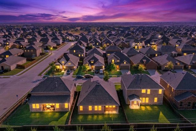 1836 Lockhart Drive, Forney, TX 75126