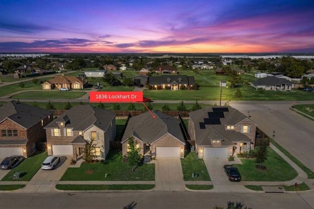 1836 Lockhart Drive, Forney, TX 75126