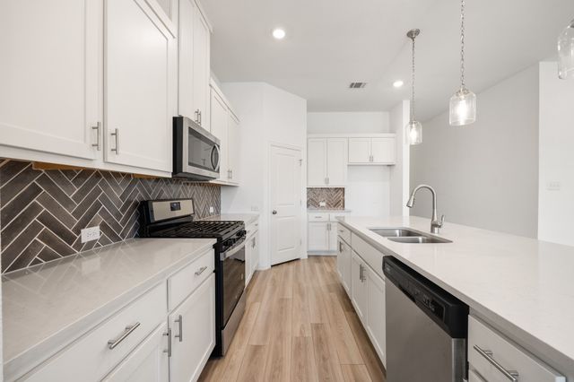 1836 Lockhart Drive, Forney, TX 75126