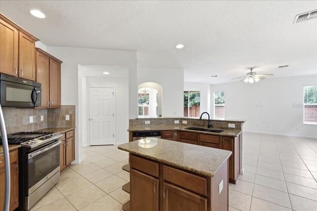 11854 VIA LUCERNA CIRCLE, Windermere, FL 34786