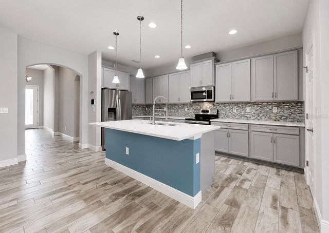 13121 FOXTAIL FERN DRIVE, Riverview, FL 33579