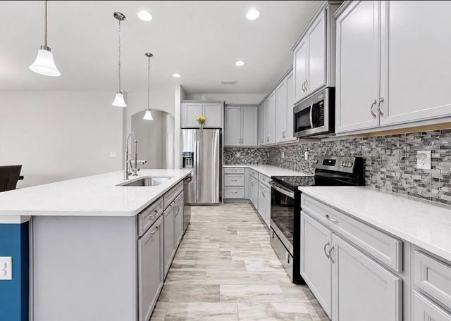 13121 FOXTAIL FERN DRIVE, Riverview, FL 33579