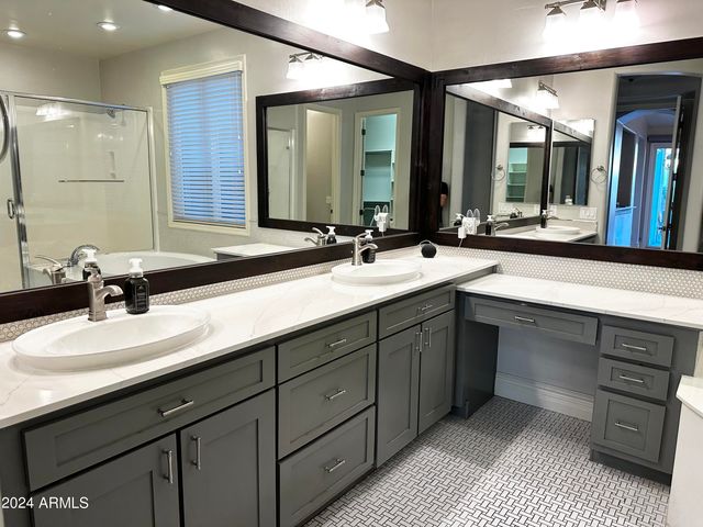 2303 E Dogwood Drive, Chandler, AZ 85286