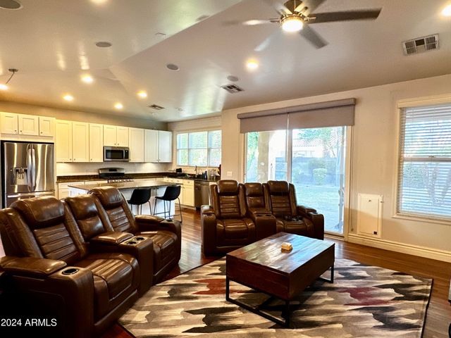 2303 E Dogwood Drive, Chandler, AZ 85286