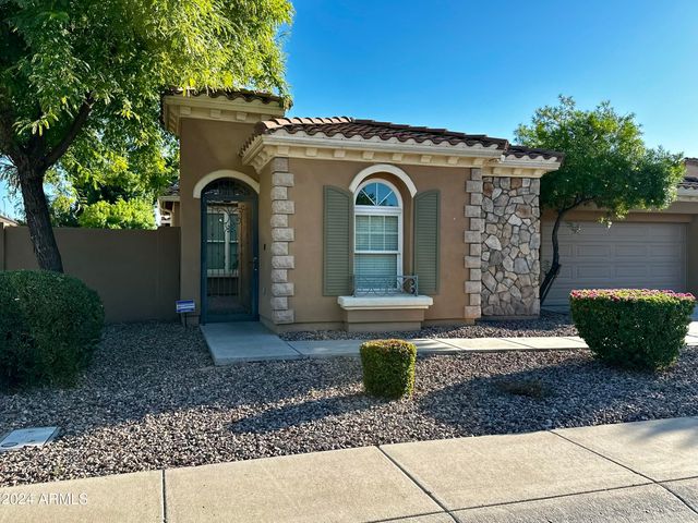 2303 E Dogwood Drive, Chandler, AZ 85286
