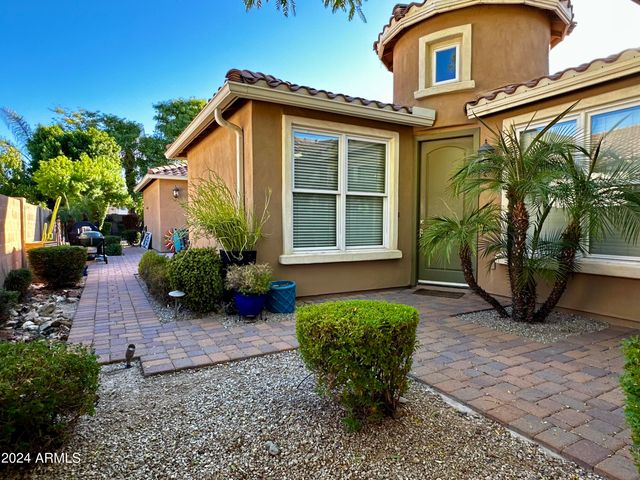 2303 E Dogwood Drive, Chandler, AZ 85286