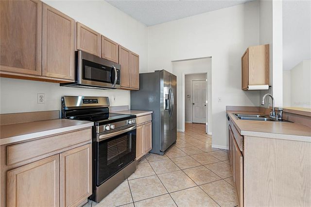 31 PILLAR LANE, Palm Coast, FL 32164