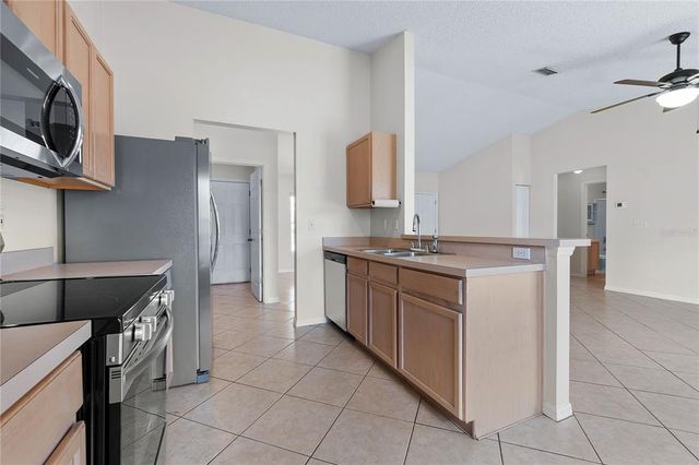 31 PILLAR LANE, Palm Coast, FL 32164