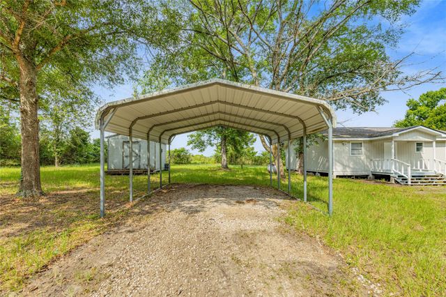 223 Rush Creek Lane, Trinity, TX 75862