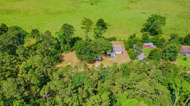 223 Rush Creek Lane, Trinity, TX 75862