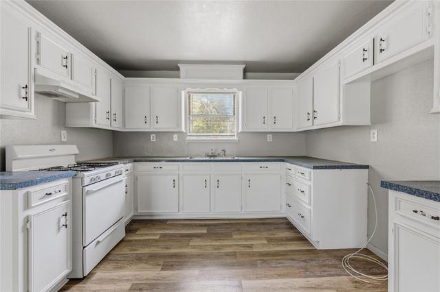 223 Rush Creek Lane, Trinity, TX 75862