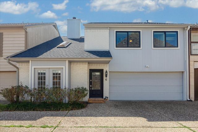 2422 Nantucket Drive C, Houston, TX 77057