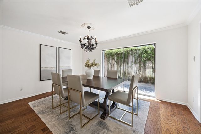 2422 Nantucket Drive C, Houston, TX 77057