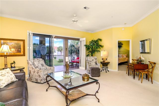 1000 L Ambiance CIR 201, Naples, FL 34108