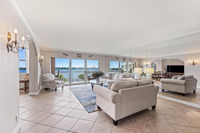 2600 N Flagler Drive 509, West Palm Beach, FL 33407