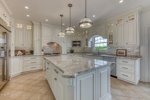 151 Laurel Ridge Drive, Jonesborough, TN 37659