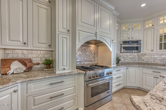 151 Laurel Ridge Drive, Jonesborough, TN 37659