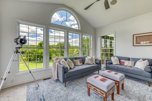151 Laurel Ridge Drive, Jonesborough, TN 37659