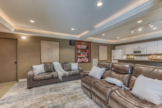 151 Laurel Ridge Drive, Jonesborough, TN 37659
