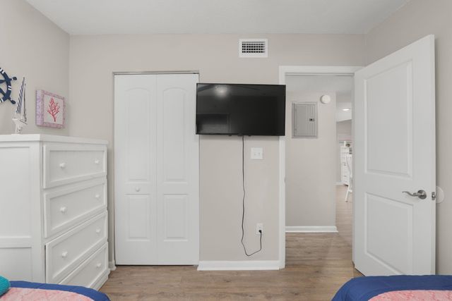 16 Ewing St., St Augustine Beach, FL 32080