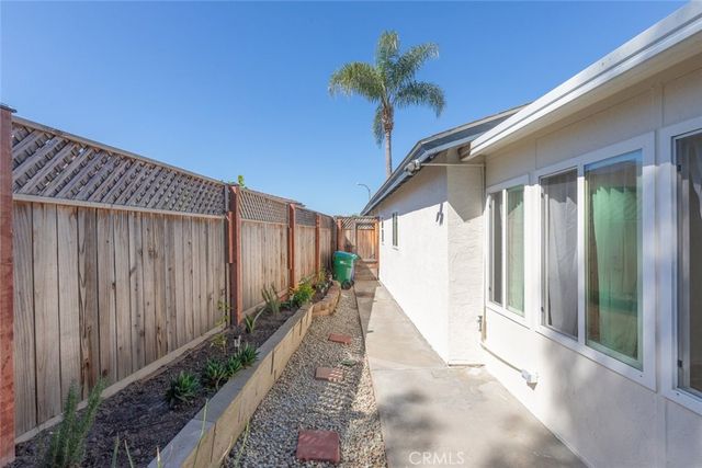 392 San Dimas, Oceanside, CA 92057