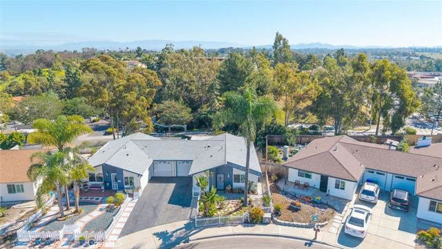 392 San Dimas, Oceanside, CA 92057