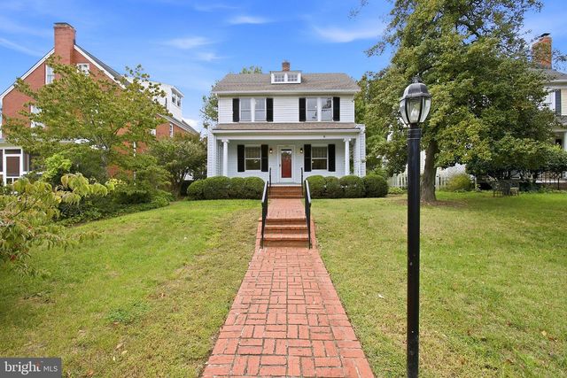 1302 LITTLEPAGE ST, Fredericksburg, VA 22401