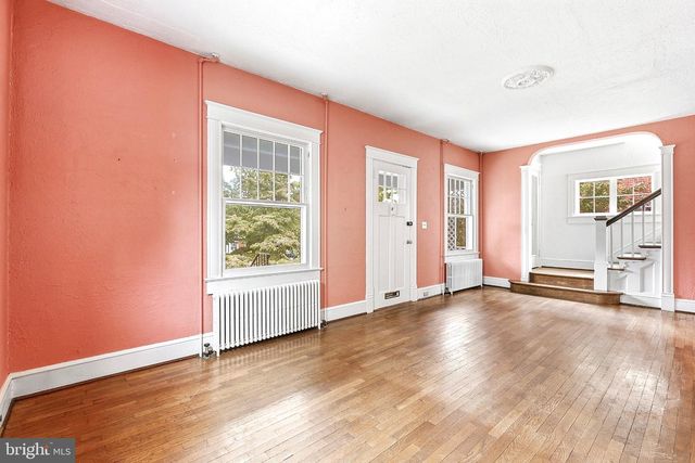 1302 LITTLEPAGE ST, Fredericksburg, VA 22401