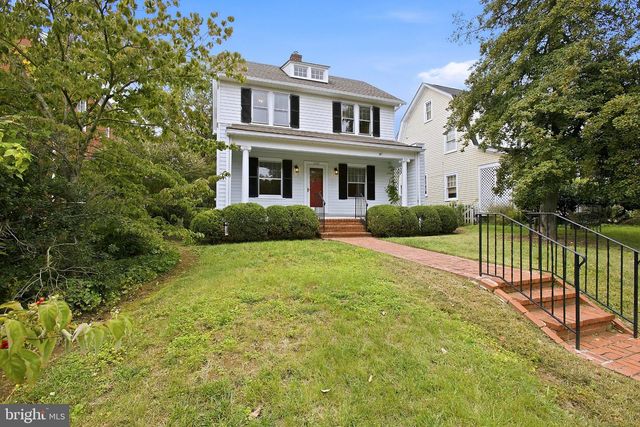 1302 LITTLEPAGE ST, Fredericksburg, VA 22401