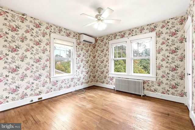 1302 LITTLEPAGE ST, Fredericksburg, VA 22401