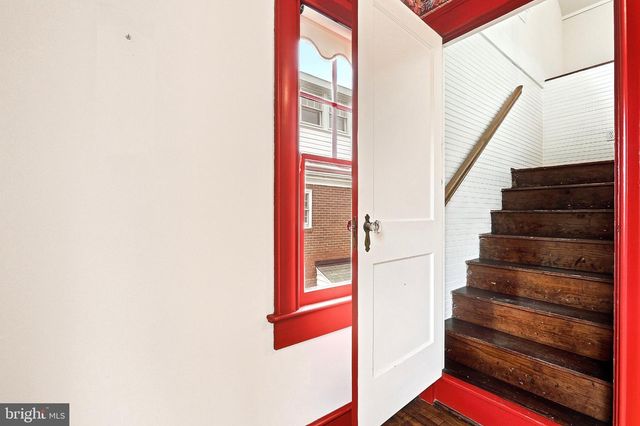 1302 LITTLEPAGE ST, Fredericksburg, VA 22401