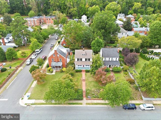 1302 LITTLEPAGE ST, Fredericksburg, VA 22401