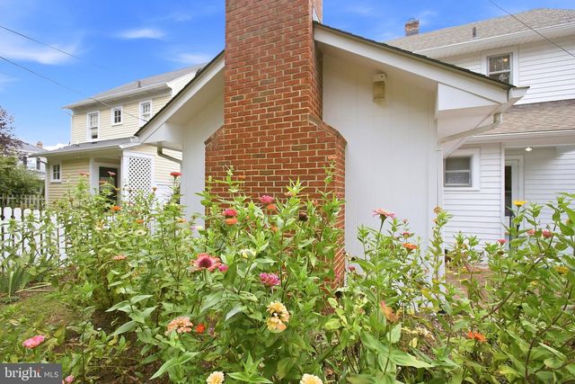 1302 LITTLEPAGE ST, Fredericksburg, VA 22401